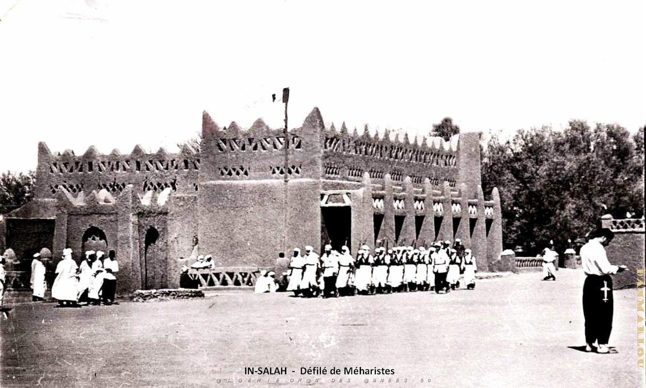 In-Salah - Defile de Meharistes.jpg
